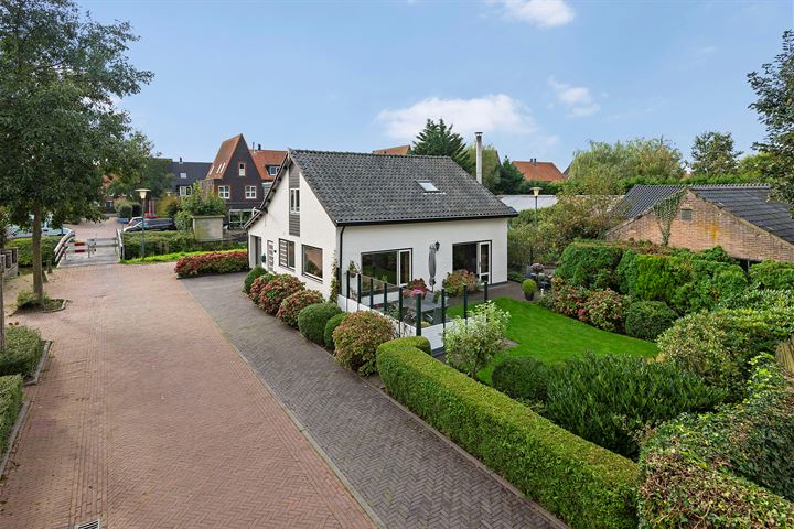 Aalsmeerderweg 330a in Aalsmeer foto