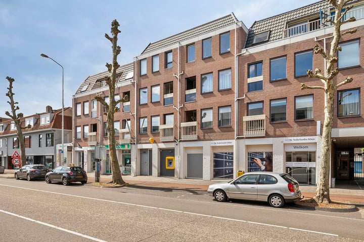 Aalsterweg 82A in Eindhoven