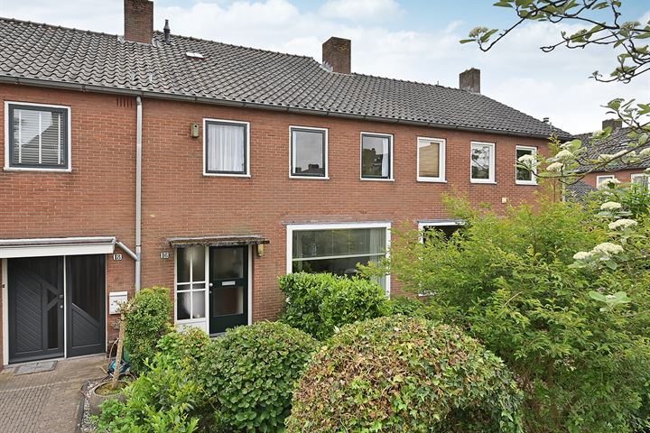 Aaltje Noordewierlaan 16 in Bussum foto