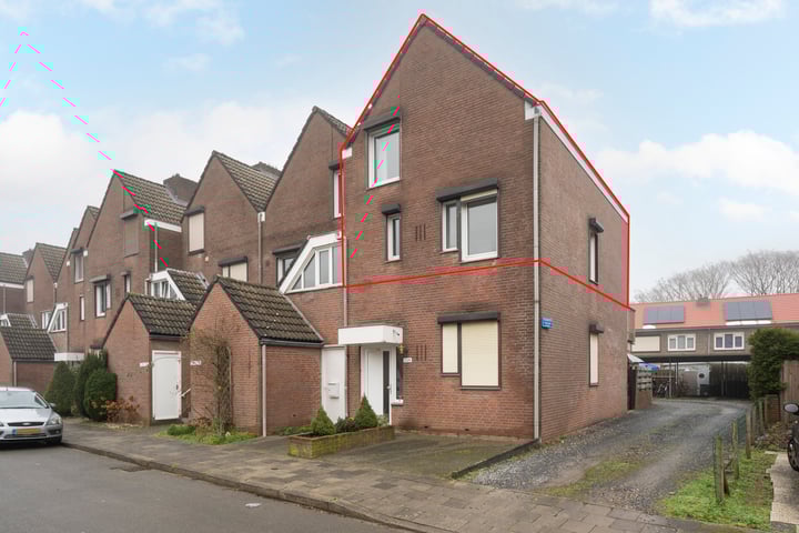 Aan het Valderen 23B in Maastricht foto