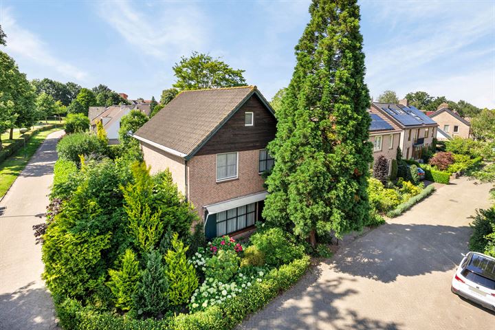 Aanstede 1 in Teteringen foto