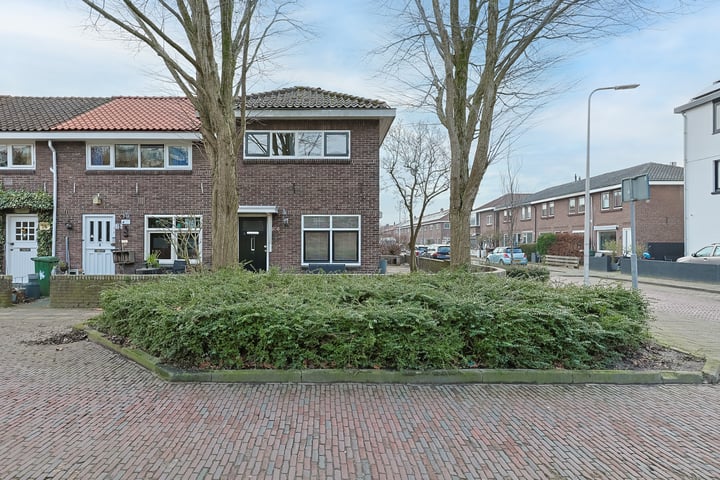 Aarkade 74 in Alphen aan den Rijn foto