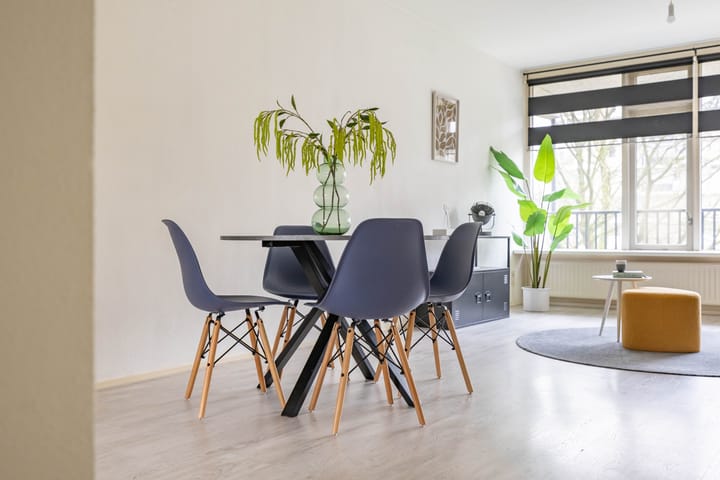 Aart van der Leeuwlaan 72 in Groningen