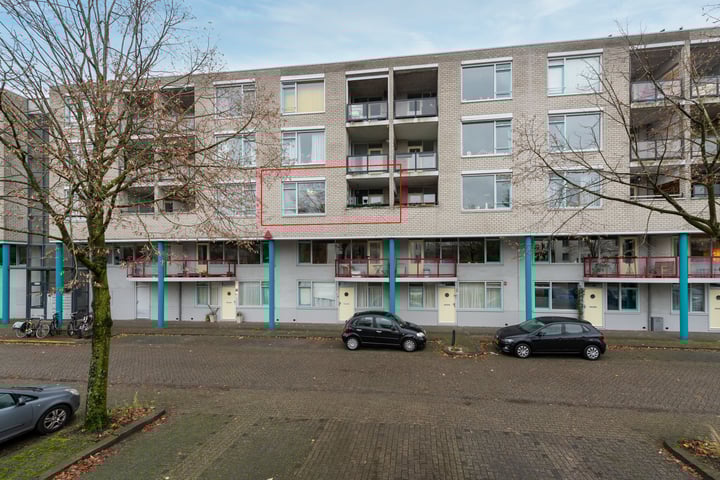 Aartsbisschop Romerostraat 299 in Utrecht foto
