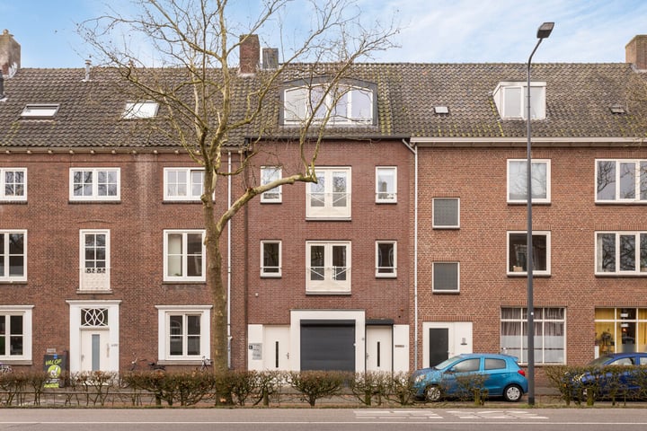 Aartshertogenlaan 149A in 's-Hertogenbosch foto