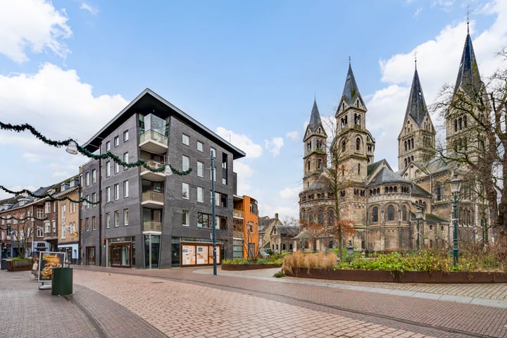 Abdijhof 14 in Roermond foto