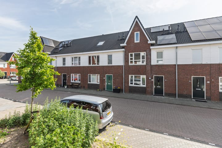 Foto van woning Abe Lenstrastraat 12, Weesp