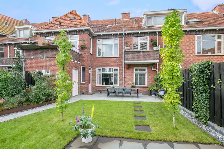 Abel Tasmanstraat 10 in Groningen foto