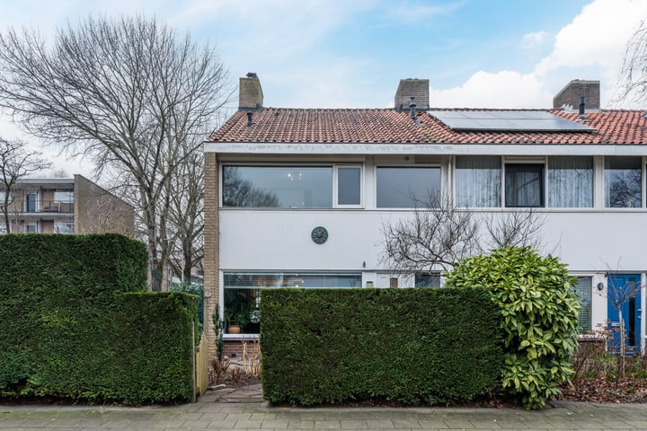 Abelenlaan 1 in Amstelveen foto
