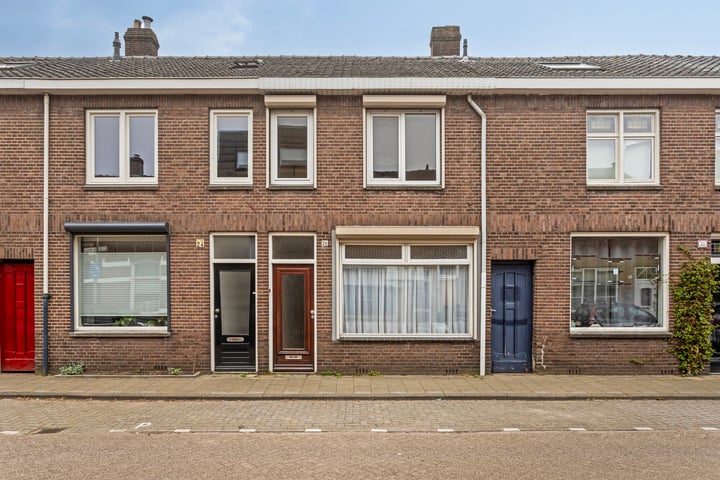 Abraham Kuijperstraat 26 in Tilburg foto