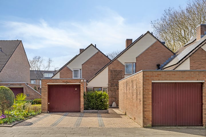 Abraham Kuyperstraat 4 in Epe foto