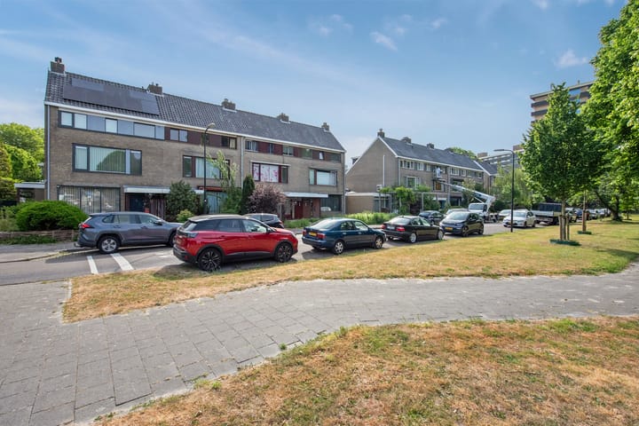 Abraham Lincolnlaan 11 in Rijswijk foto