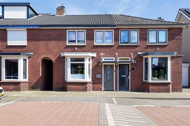 Abraham Strickstraat 53 in Enschede foto