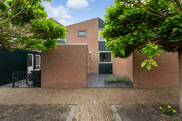 Abrikozendreef 7 in Rozenburg foto
