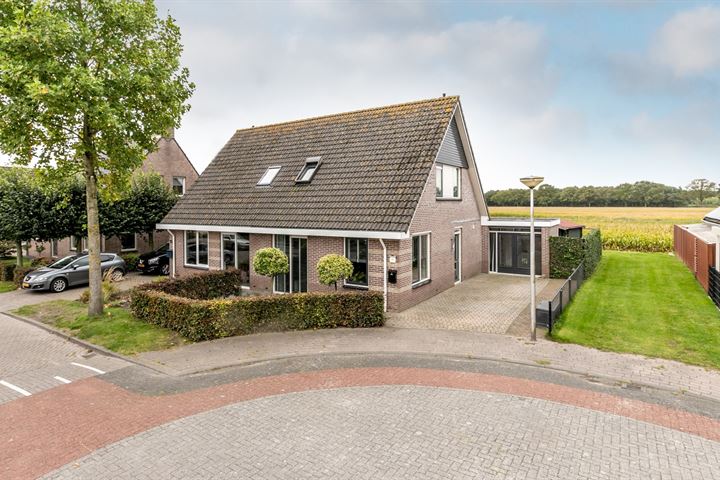 Acacialaan 17 in Heerle foto