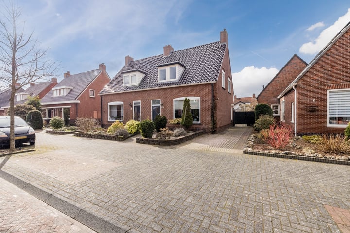 Foto van woning Acacialaan 60, Winschoten