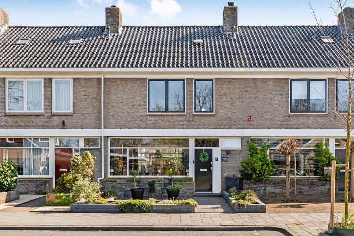Acacialaan 8 in Kampen foto