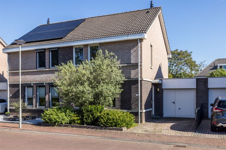 Acaciastraat 14 in Geleen foto