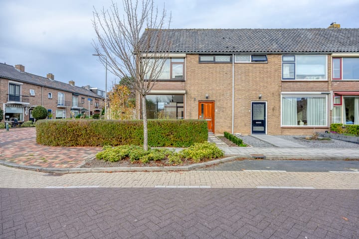 Foto van woning Acaciastraat 15, Oud-Beijerland