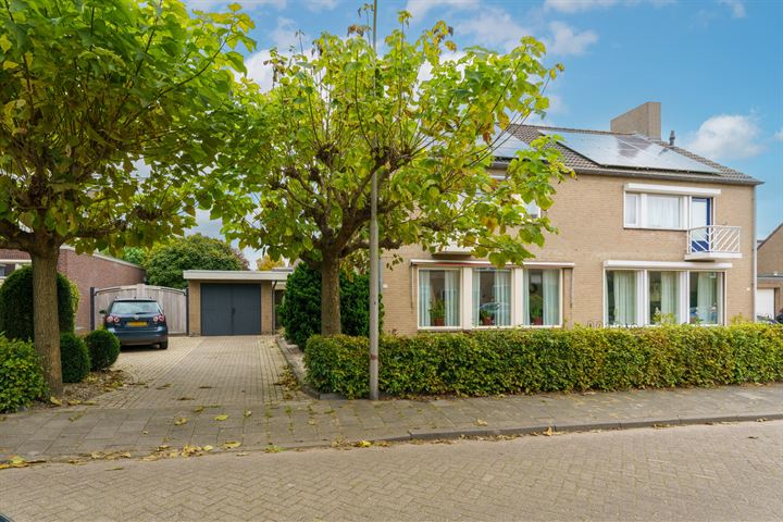 Acaciastraat 22 in Nieuwkuijk foto