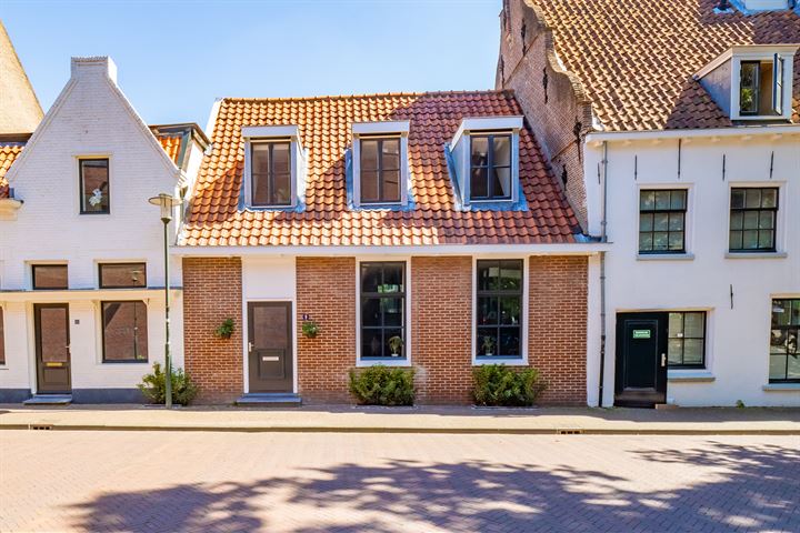 Achter de Arnhemse Poortwal 9 in Amersfoort foto