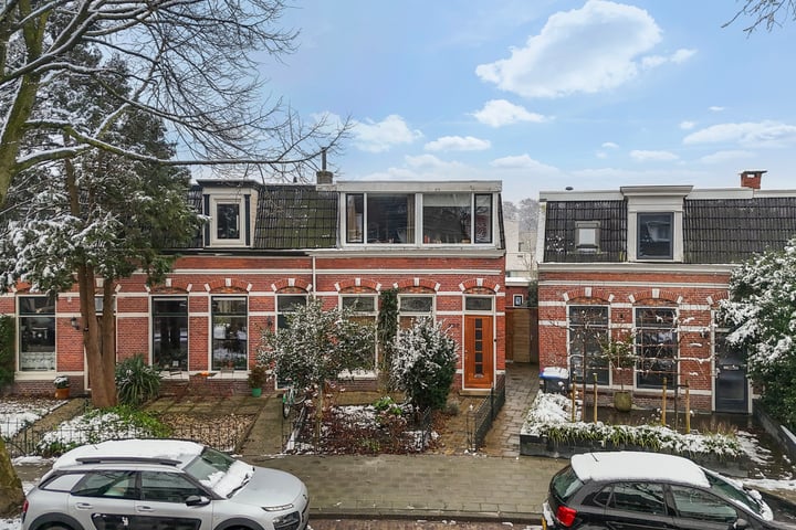 Achter de Hoven 252 in Leeuwarden foto