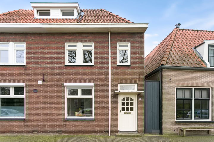 Achter de Kerk 14 in Delden foto