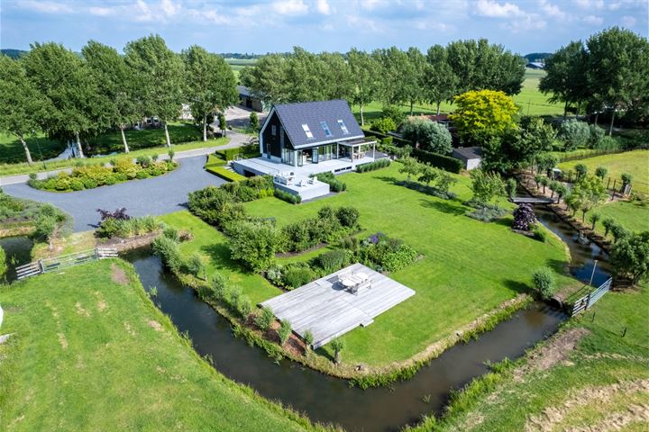 Achterdijk 7 in Arkel foto