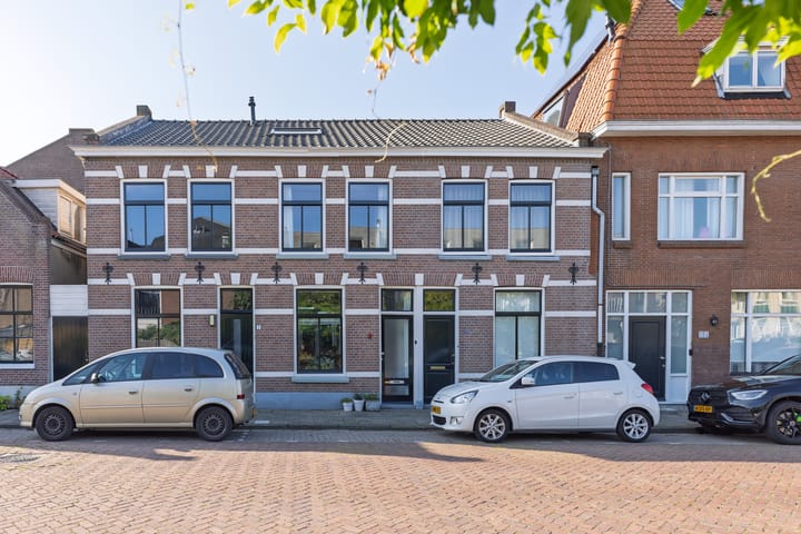 Achterherengracht 9 in Weesp