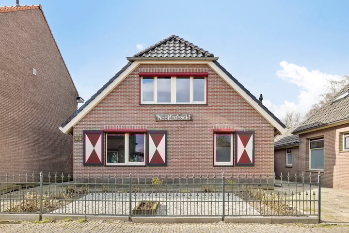 Achterhoven 64 in Zutphen