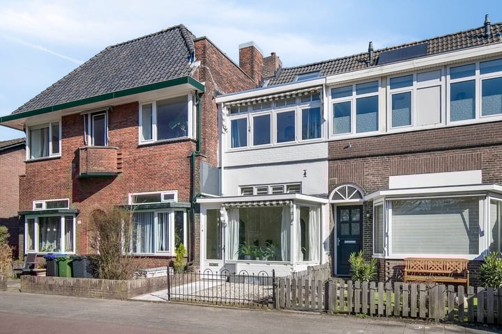 Achterom 145 in Hilversum foto