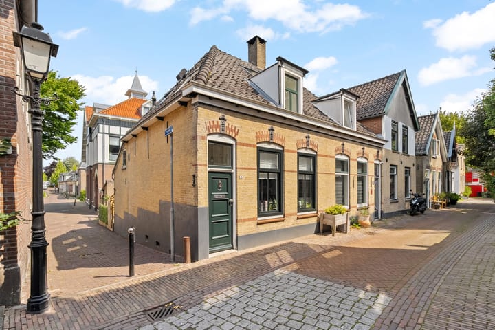 Achterstraat 20 in Lekkerkerk