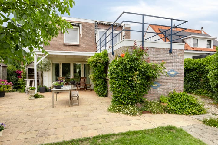 Achterweg 5 in Burgh-Haamstede