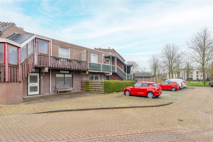 Achterwerf 147 in Almere foto