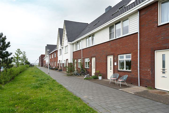 Ad van der Steurzoom 68 in Bergschenhoek foto