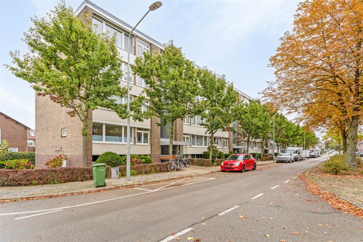 Foto van woning Adelbert van Scharnlaan E 32, Maastricht