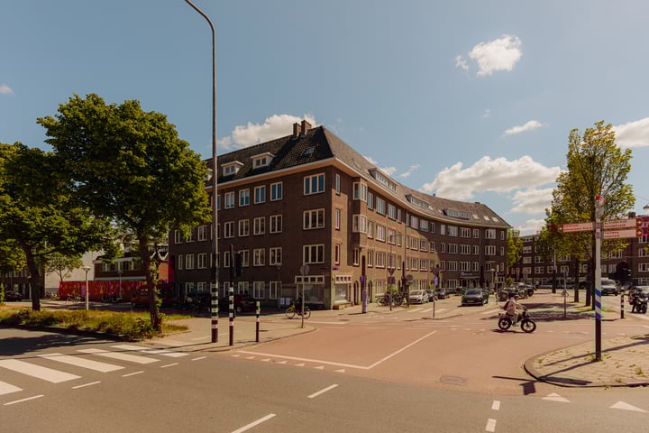 Admiraal De Ruijterweg 480-3 in Amsterdam foto