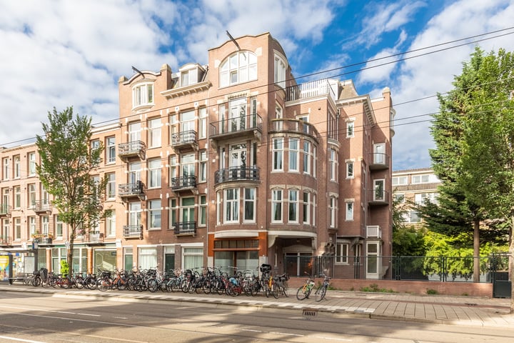 Admiraal De Ruijterweg 95G in Amsterdam foto