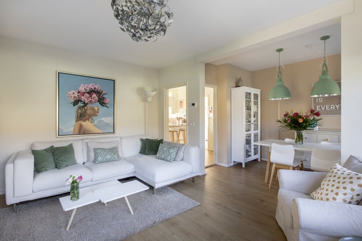 Admiraal de Ruyterlaan 113 in Hilversum foto