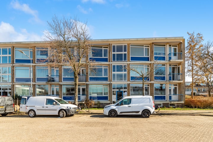 Admiraal de Ruyterlaan 41 in Castricum foto