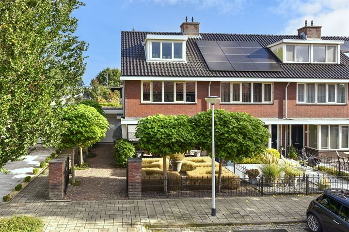 Admiraal de Ruyterlaan 8F in Uithoorn foto