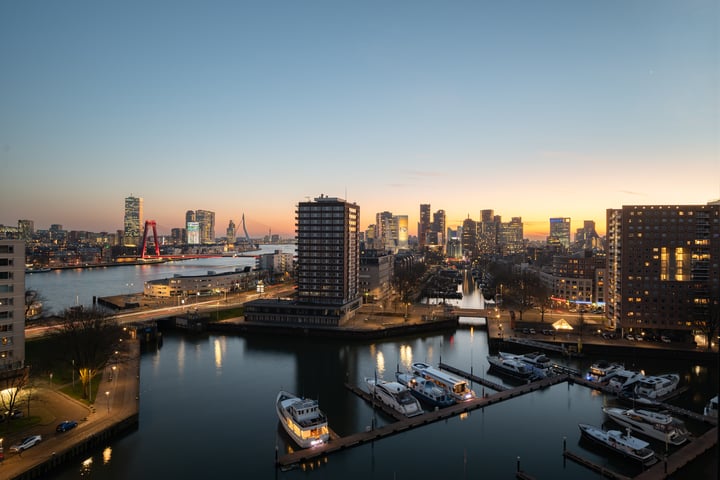 Admiraliteitskade 75B in Rotterdam foto