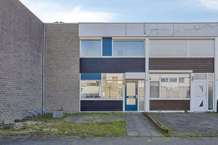 Adonislaan 19 in Helmond