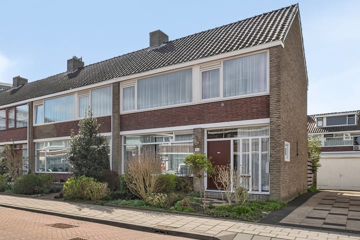Adriaan Banckertstraat 96 in Zwijndrecht foto