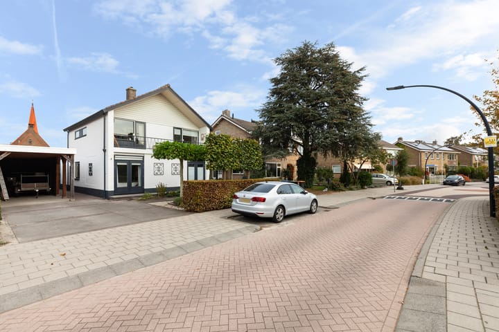 Adriaan Heijnisstraat 1 in Nieuw-Lekkerland foto