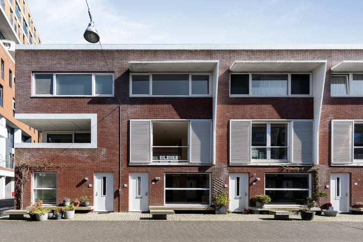Adriaan Paulenstraat 1 in Haarlem foto