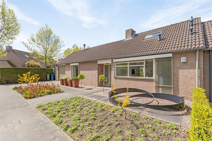 Adriaan Rijkenstraat 8 in Nuenen foto