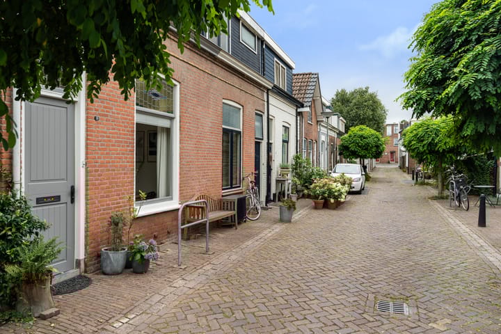Foto van woning Adriaan van Altenastraat 19, Dordrecht
