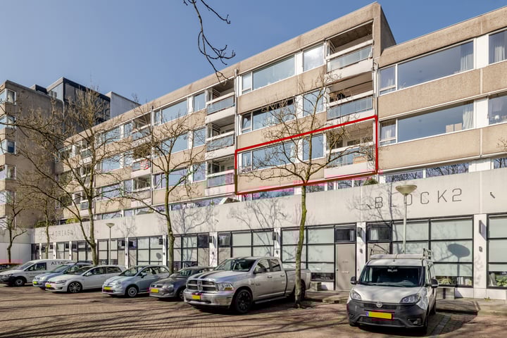 Adriaan van Bergenstraat 278 in Breda foto