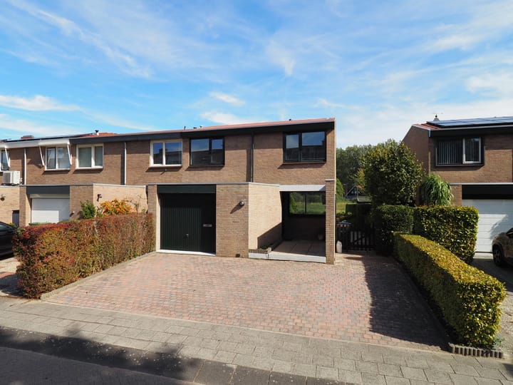 Foto van woning Adriaan van Ostadelaan 15, Alblasserdam